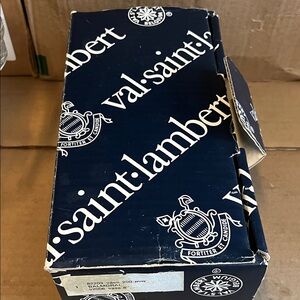 Val Saint Lambert Box and  Vase Balmoral 8 inch MIB 2006